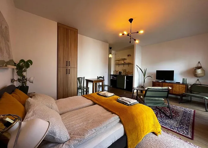 Dmowskiego 13 Tectum Apartments